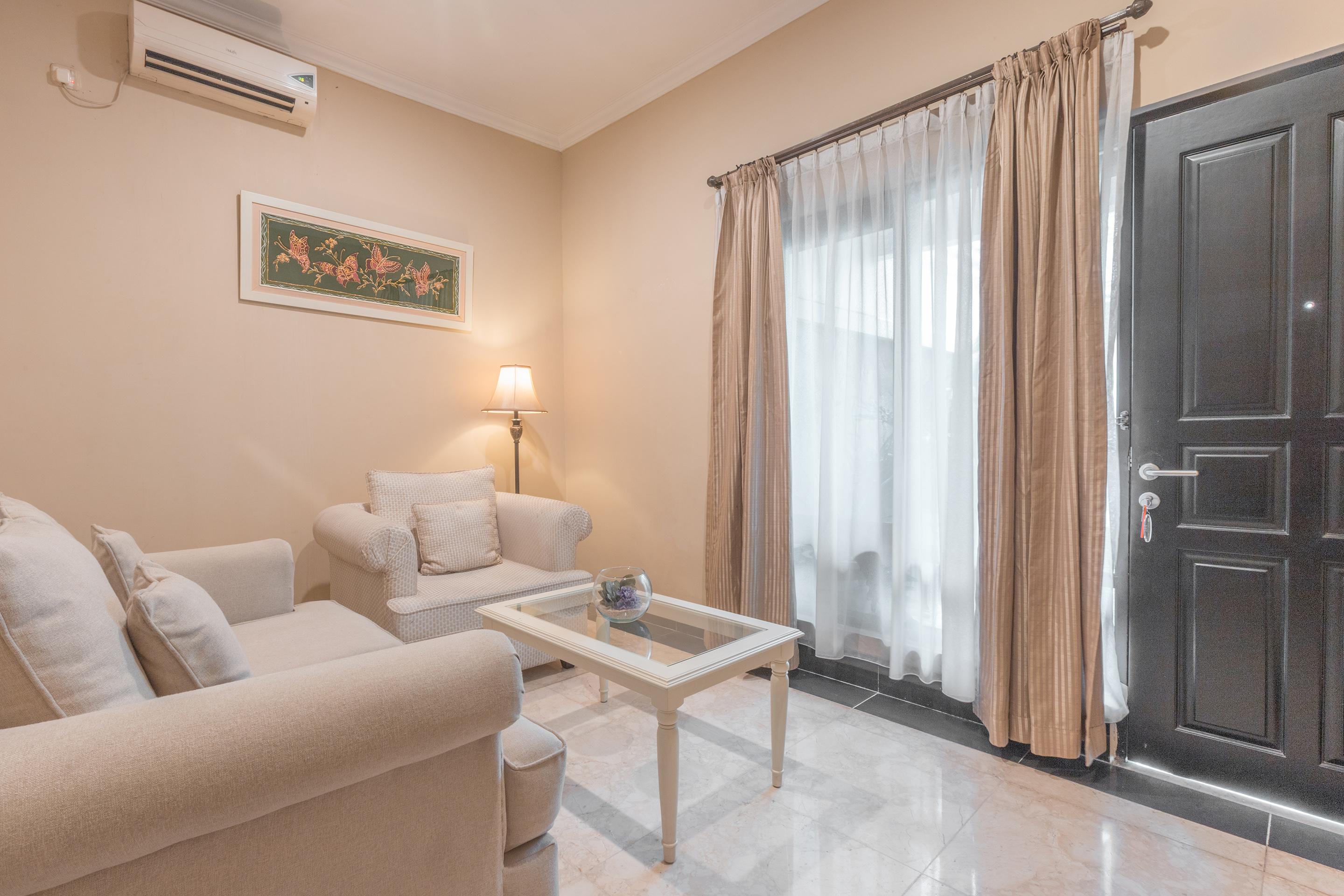 Capital O 534 Sriwijaya Hotel ジャカルタ エクステリア 写真