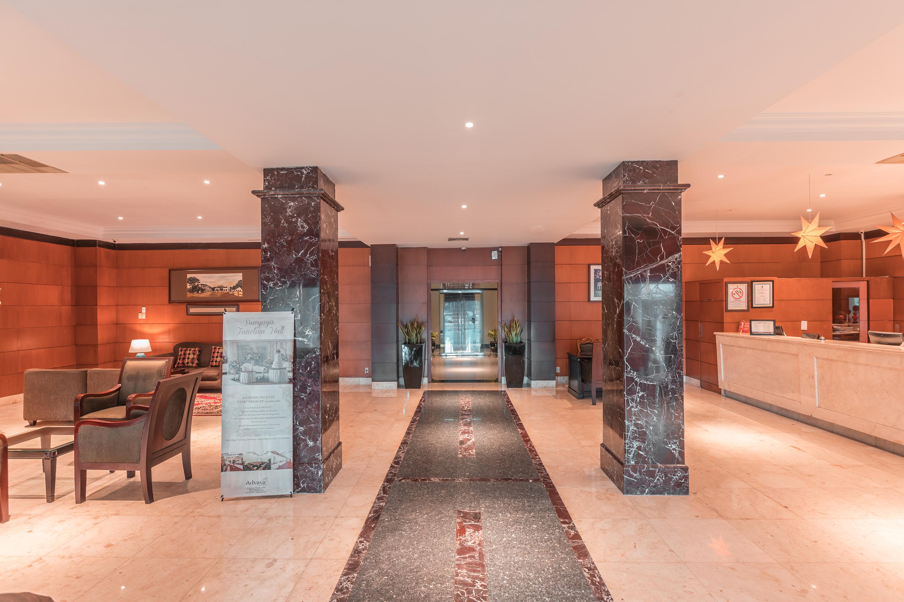 Capital O 534 Sriwijaya Hotel ジャカルタ エクステリア 写真