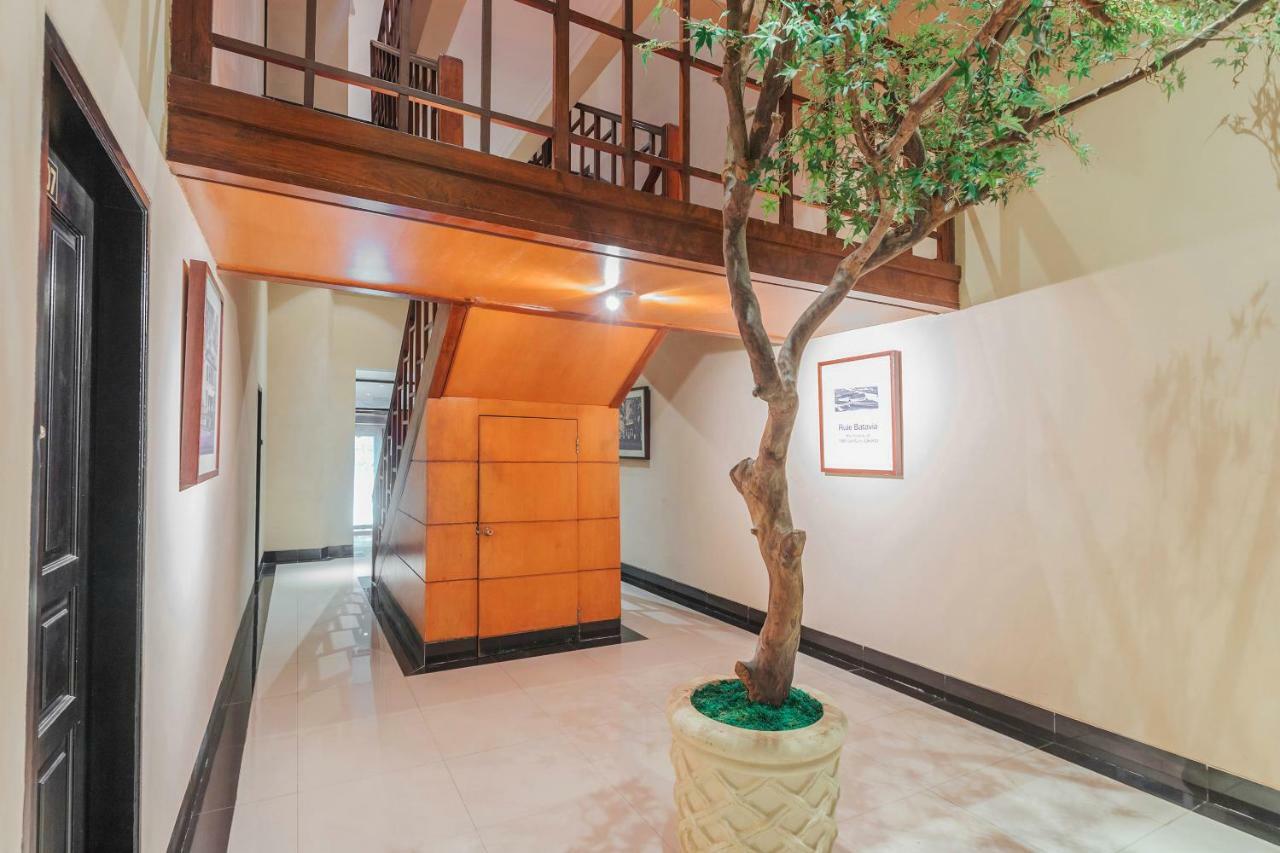 Capital O 534 Sriwijaya Hotel ジャカルタ エクステリア 写真