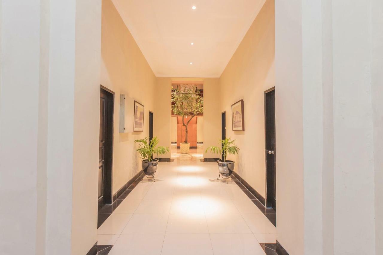 Capital O 534 Sriwijaya Hotel ジャカルタ エクステリア 写真